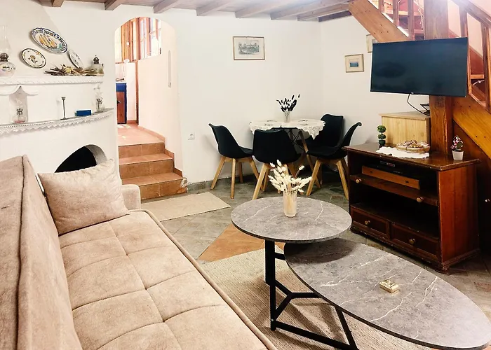 Lunara Forest Escape Pyrgos Skopelos